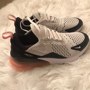 Nike Air Max 270